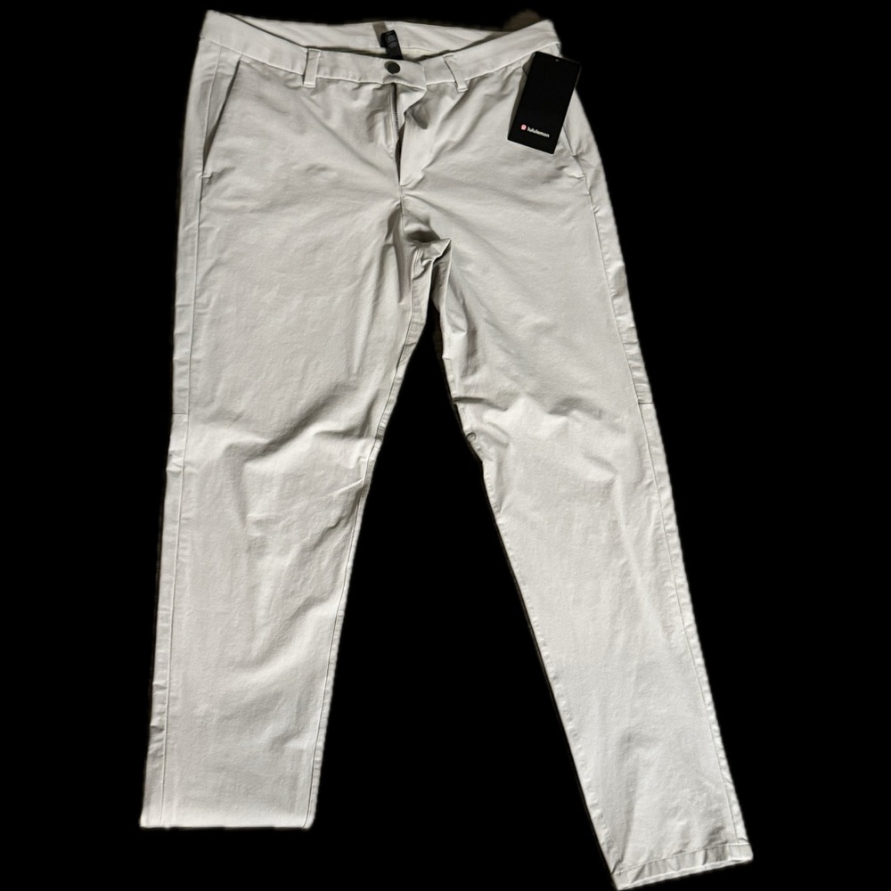 NWT - Lululemon Men’s Commission Pant Slim